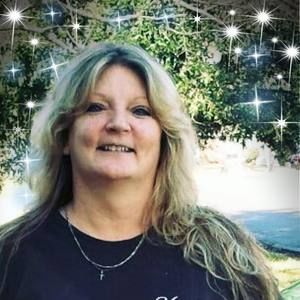 Meet your Posher, Valerie